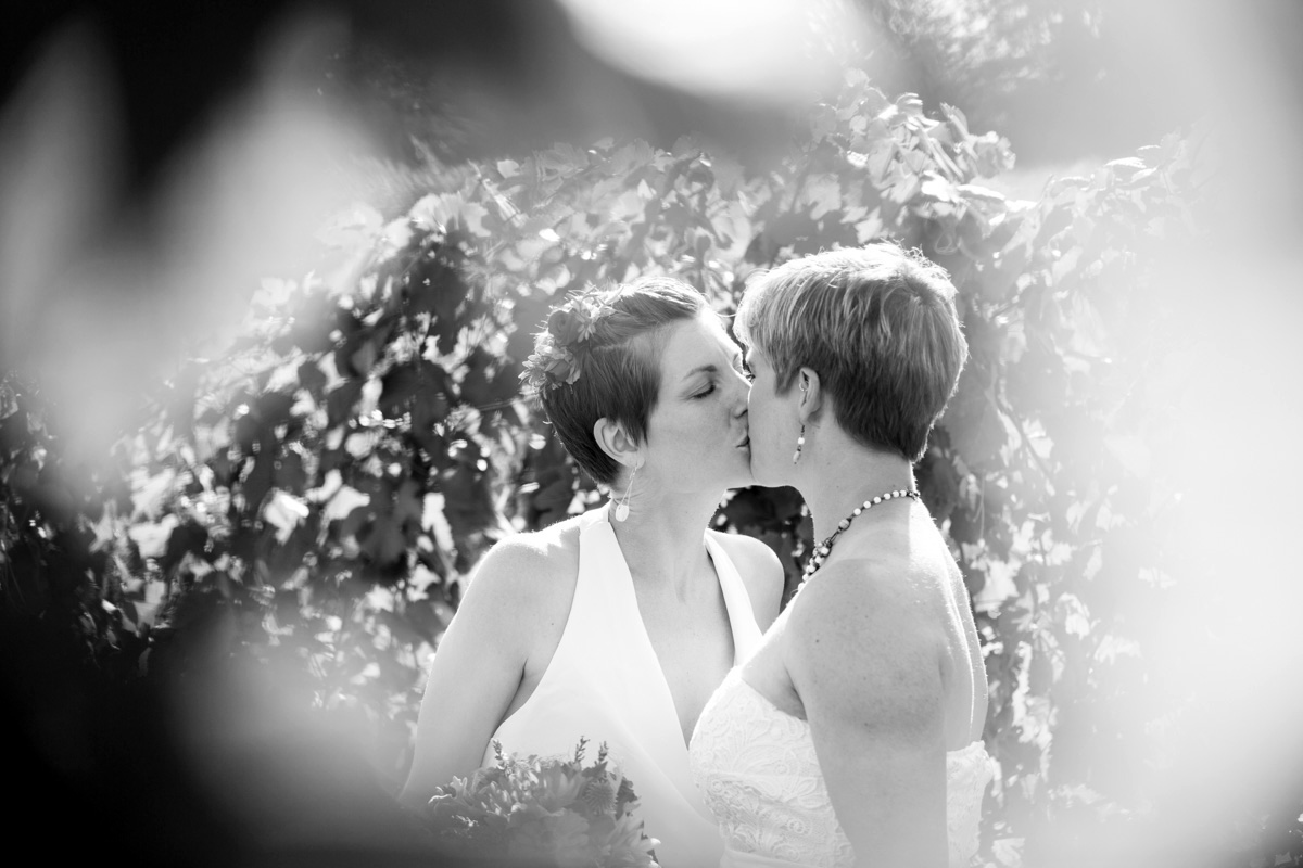 Same-Sex-Weddings-Oregon-011