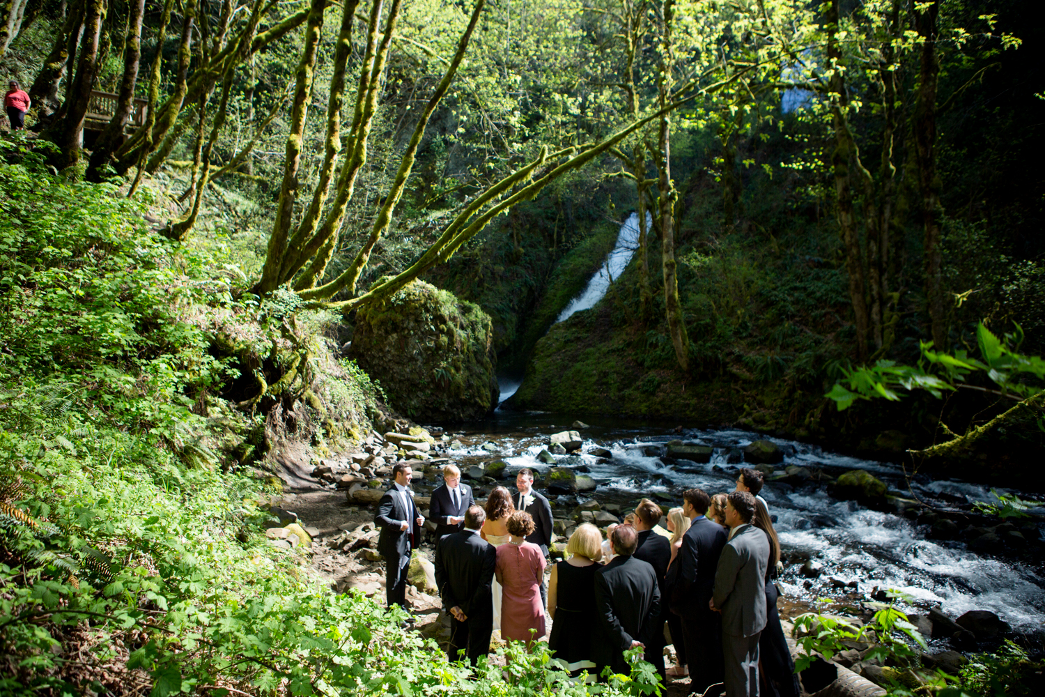 Waterfall-Weddings-Portland-10