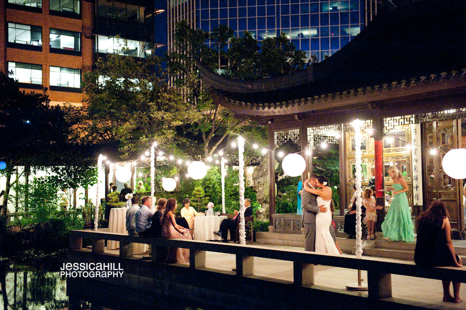 Lan-Su-Gardens-Weddings-15.jpg